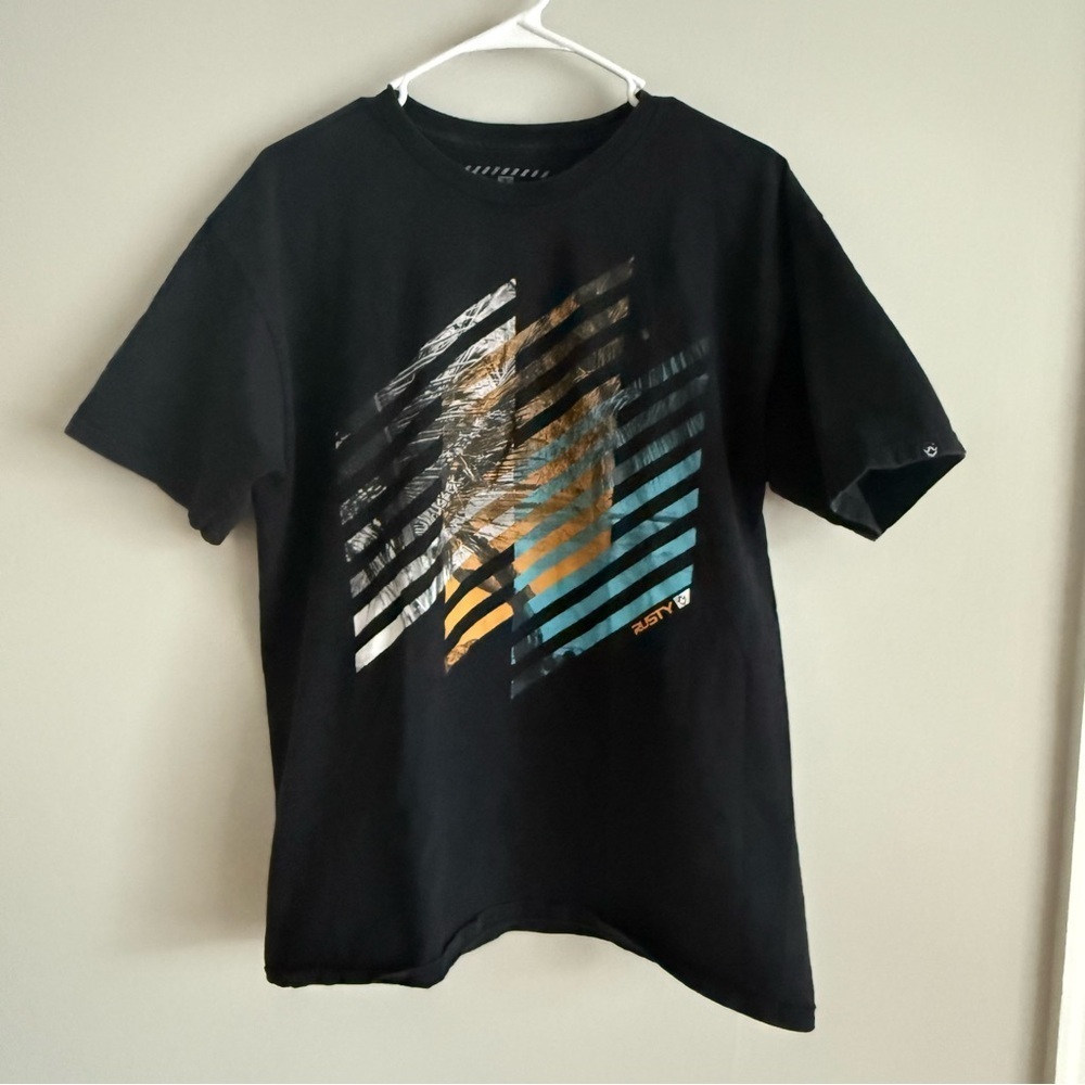 RUSTY t shirt